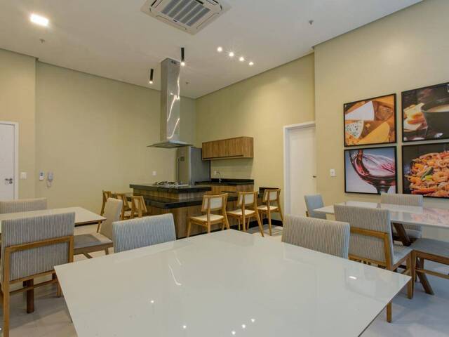 Apartamento para Venda em Salvador - 4