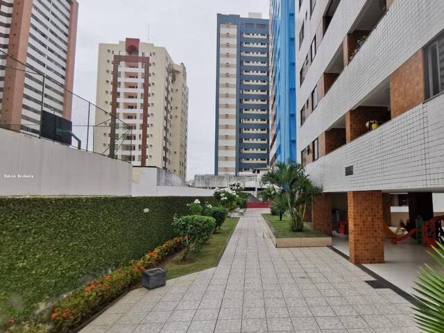 Apartamento para Venda em Salvador - 3