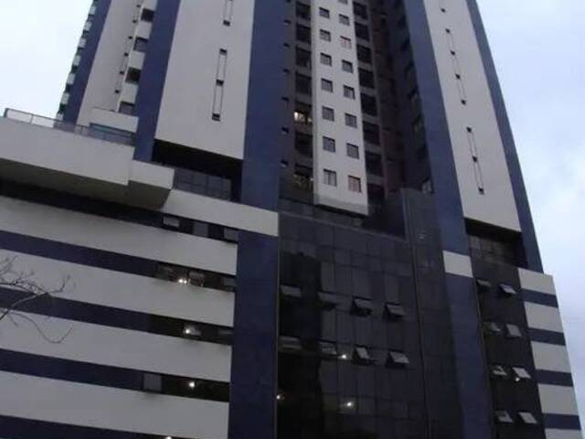 Apartamento para Venda em Salvador - 3