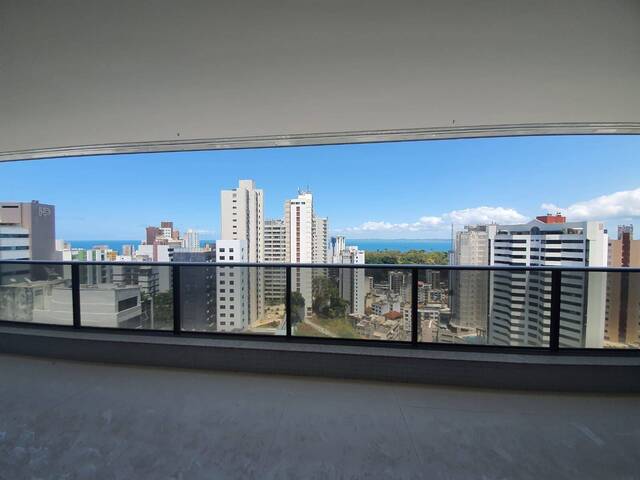 Apartamento para Venda em Salvador - 2