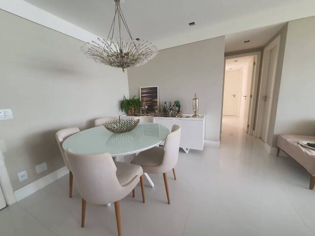 #168 - Apartamento para Venda em Salvador - BA