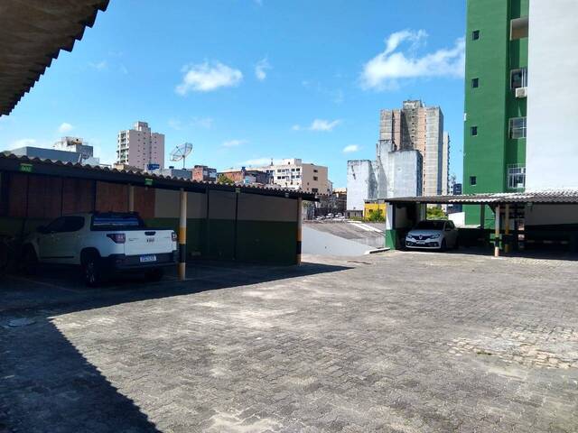 Apartamento para Venda em Salvador - 3