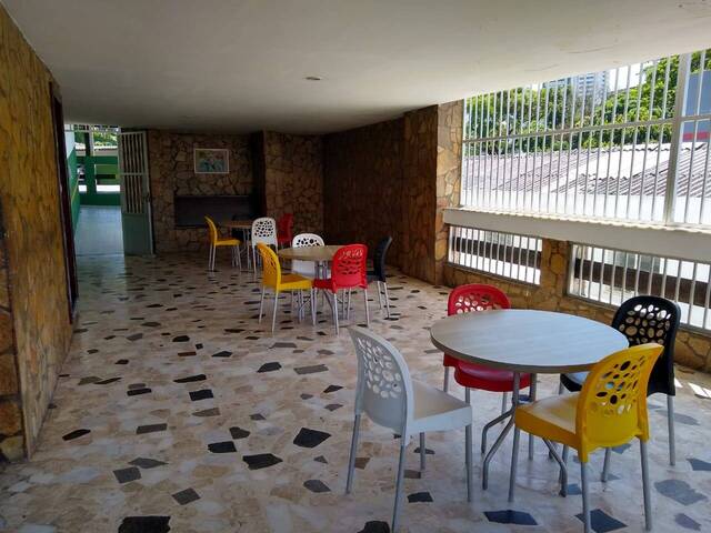 Apartamento para Venda em Salvador - 5