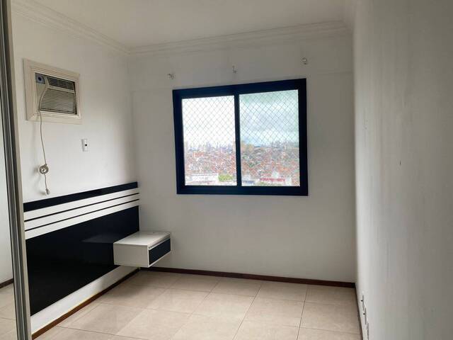 Apartamento para Venda em Salvador - 3