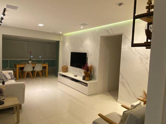 Apartamento para Venda em Salvador - 3