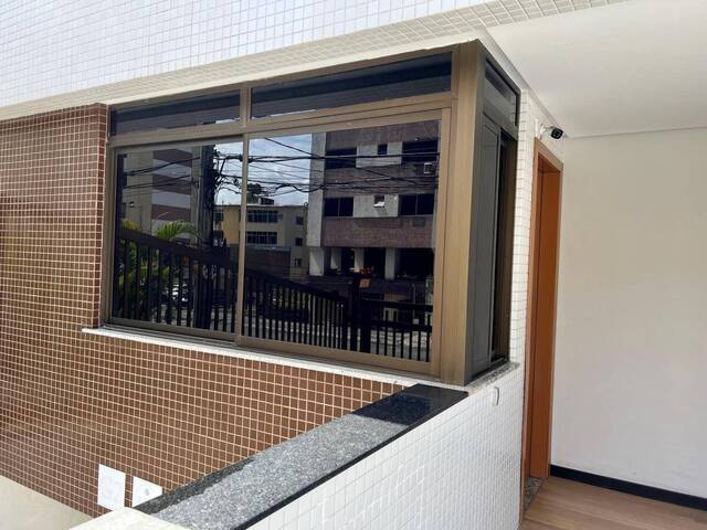 Apartamento para Venda em Salvador - 3