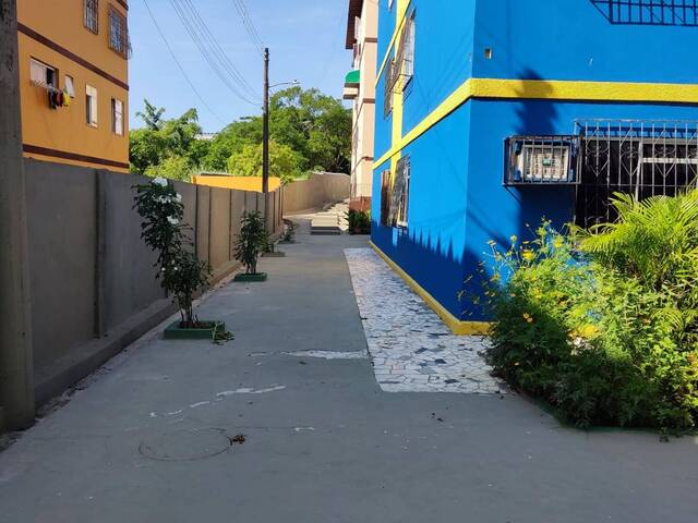 Apartamento para Venda em Salvador - 3