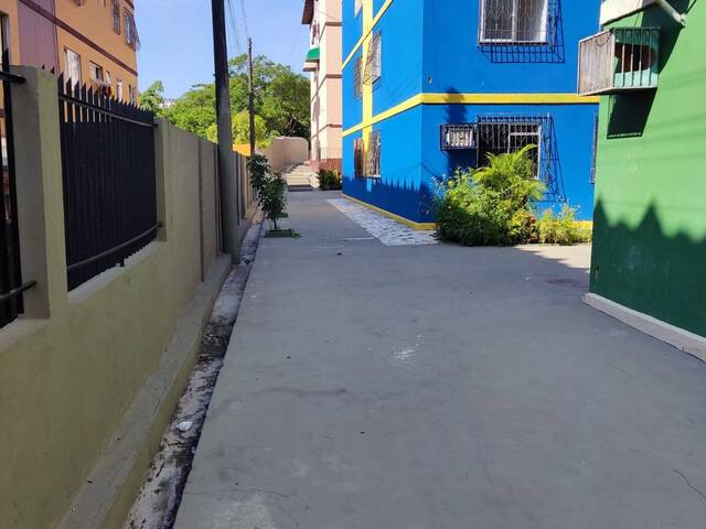 Apartamento para Venda em Salvador - 4
