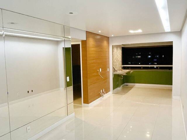 Apartamento para Venda em Salvador - 2