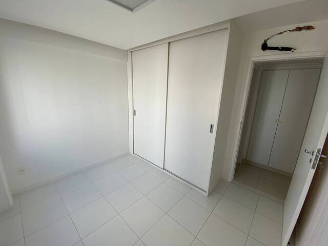 Apartamento para Venda em Salvador - 4