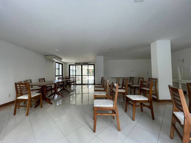 Apartamento para Venda em Salvador - 4