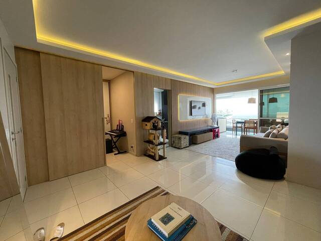 Apartamento para Venda em Salvador - 2