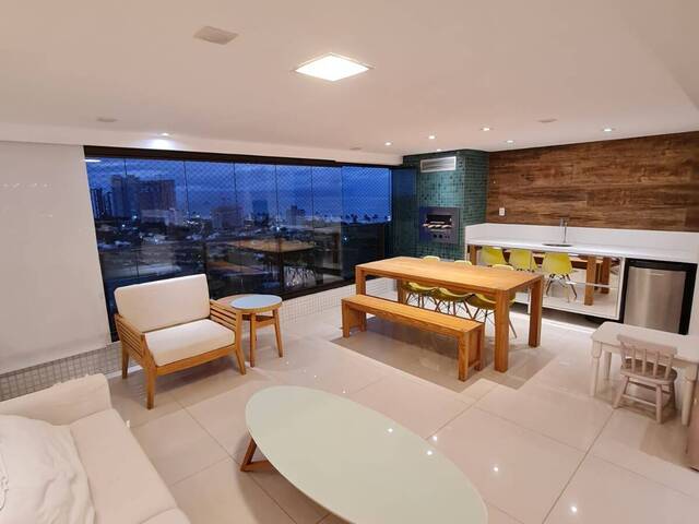 Apartamento para Venda em Salvador - 2