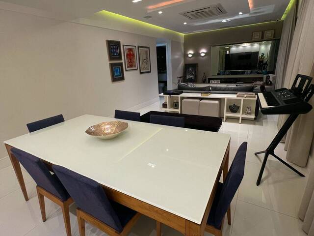 Apartamento para Venda em Salvador - 2