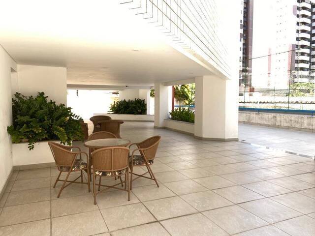 Apartamento para Venda em Salvador - 3