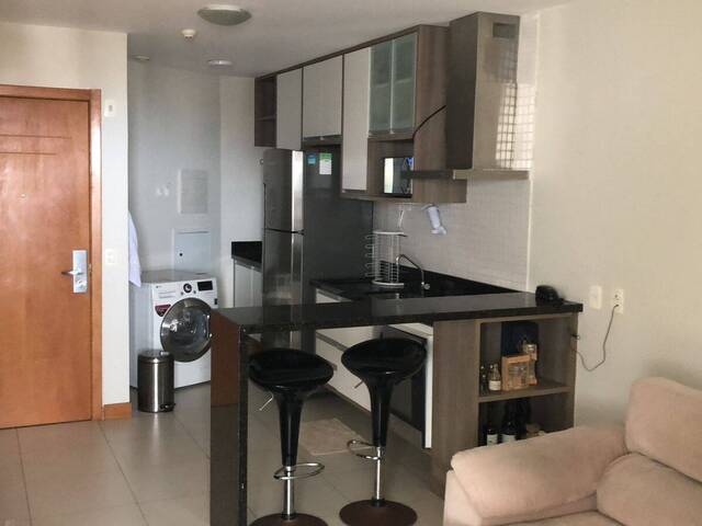 Apartamento para Venda em Salvador - 2