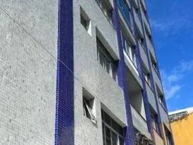 Apartamento para Venda em Salvador - 3