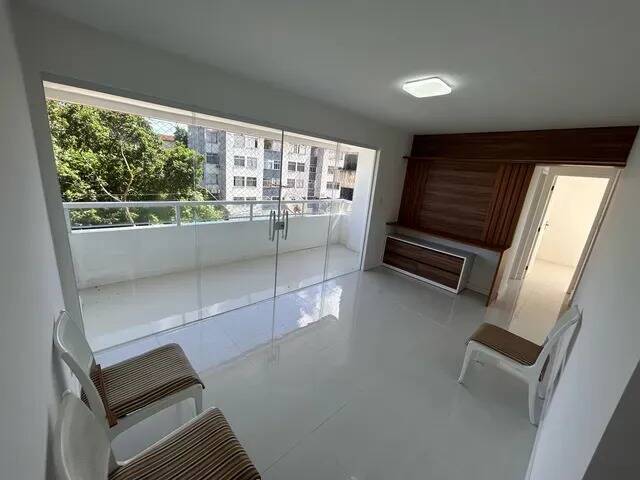 Apartamento para Venda em Salvador - 2