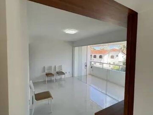 Apartamento para Venda em Salvador - 3