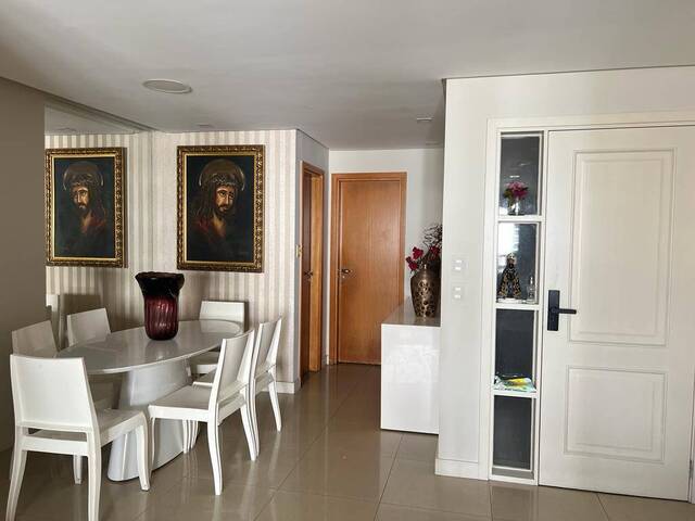 Apartamento para Venda em Salvador - 3