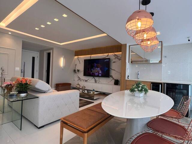 #401 - Apartamento para Venda em Salvador - BA