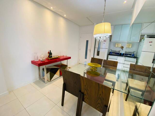 Apartamento para Venda em Salvador - 2