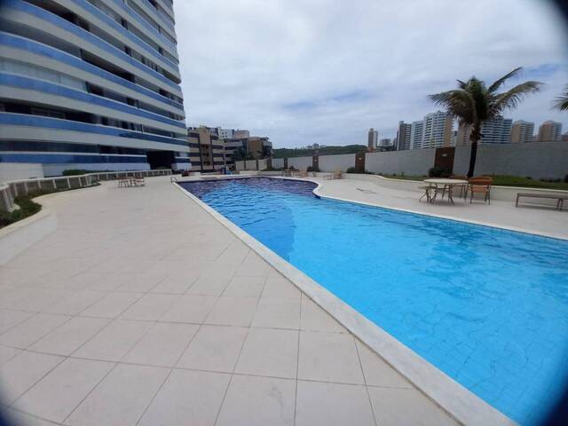 Apartamento para Venda em Salvador - 2