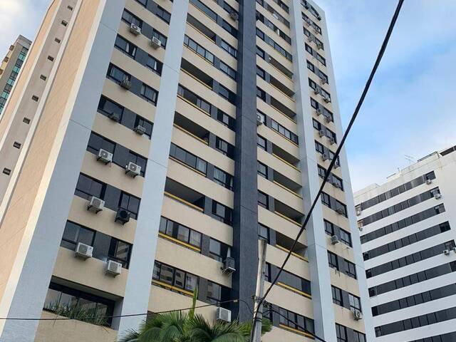 #425 - Apartamento para Venda em Salvador - BA