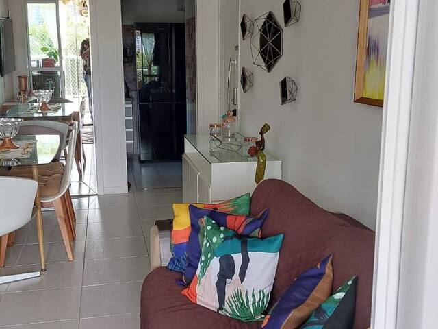 #429 - Apartamento para Venda em Salvador - BA