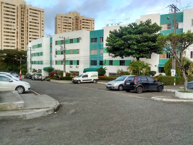 #435 - Apartamento para Venda em Salvador - BA
