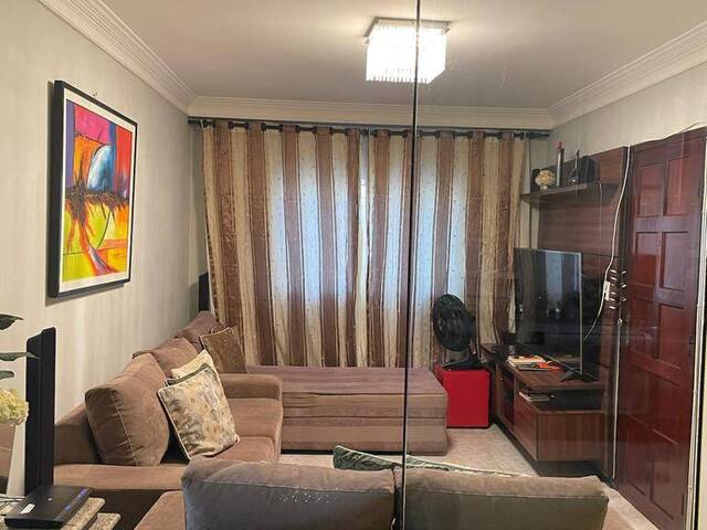 #445 - Apartamento para Venda em Salvador - BA