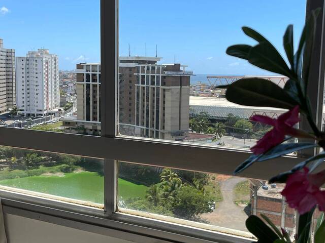 Apartamento para Venda em Salvador - 5