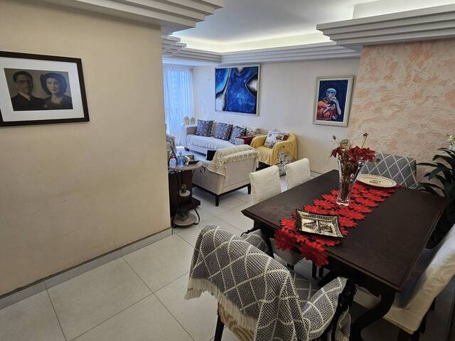 Apartamento para Venda em Salvador - 3
