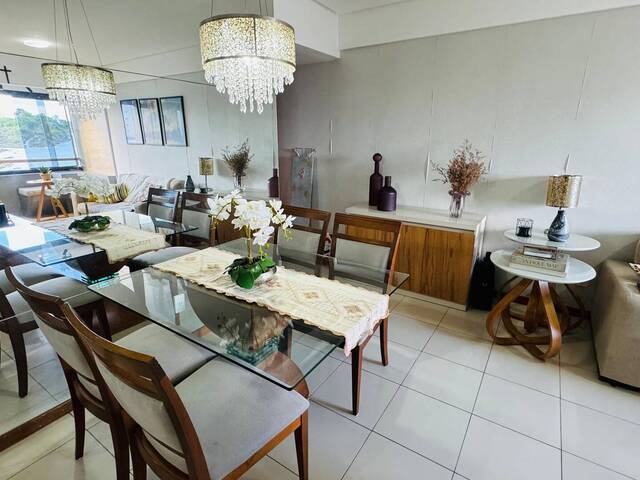 Apartamento para Venda em Salvador - 3