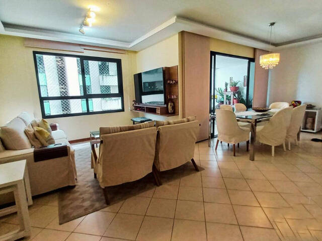 #425 - Apartamento para Venda em Salvador - BA
