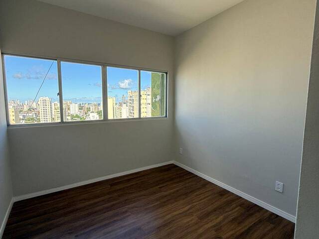 Apartamento para Venda em Salvador - 4