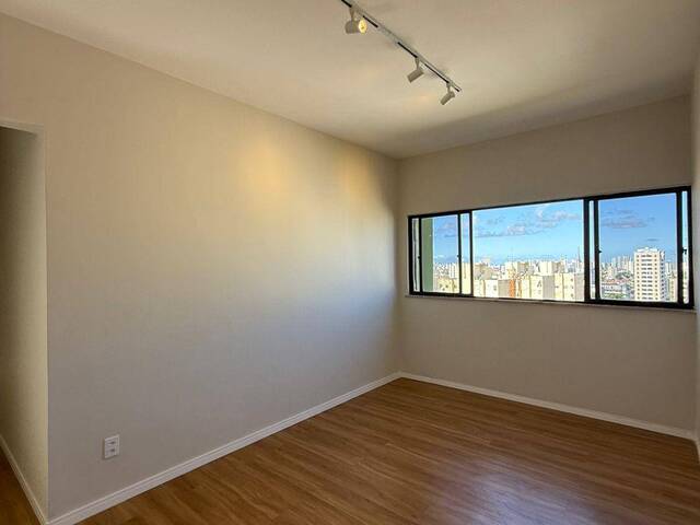 #595 - Apartamento para Venda em Salvador - BA - 2