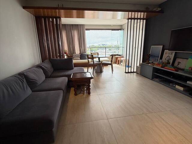 Apartamento para Venda em Salvador - 3
