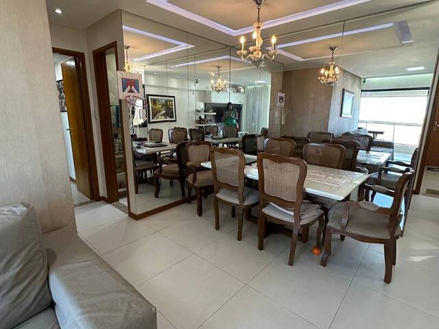 Apartamento para Venda em Salvador - 2