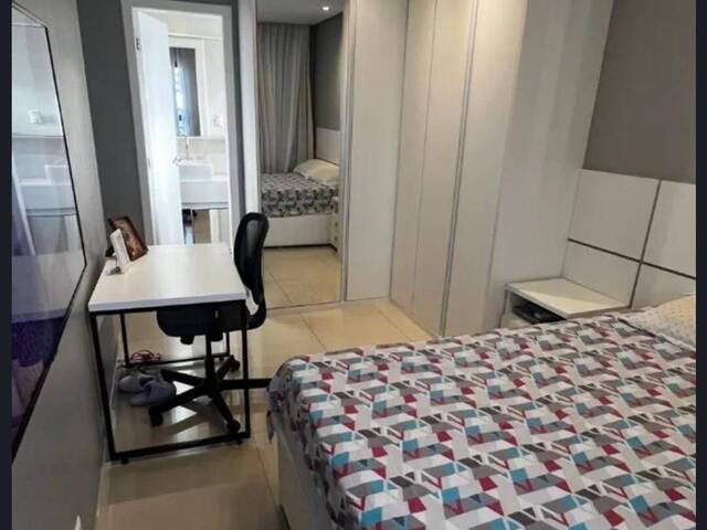 Apartamento para Venda em Salvador - 4