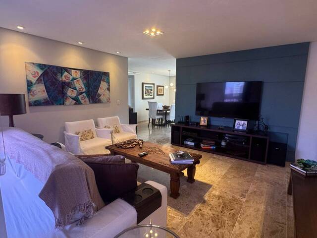Apartamento para Venda em Salvador - 2