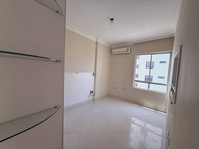 Apartamento para Venda em Salvador - 5