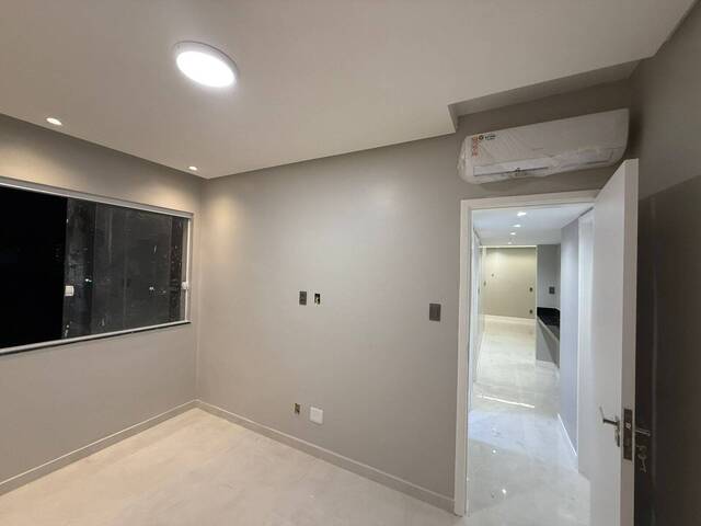 Apartamento para Venda em Salvador - 5