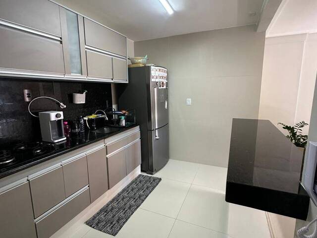 Apartamento para Venda em Salvador - 4