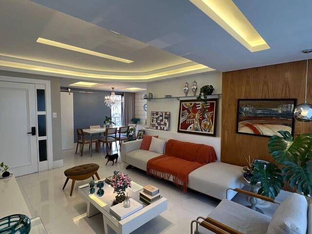 #682 - Apartamento para Venda em Salvador - BA