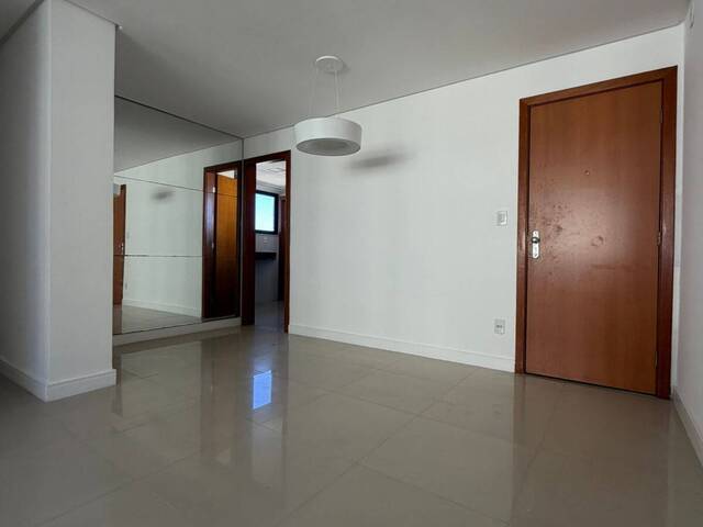 #696 - Apartamento para Venda em Salvador - BA - 2