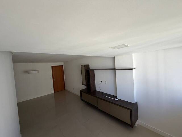 Apartamento para Venda em Salvador - 5