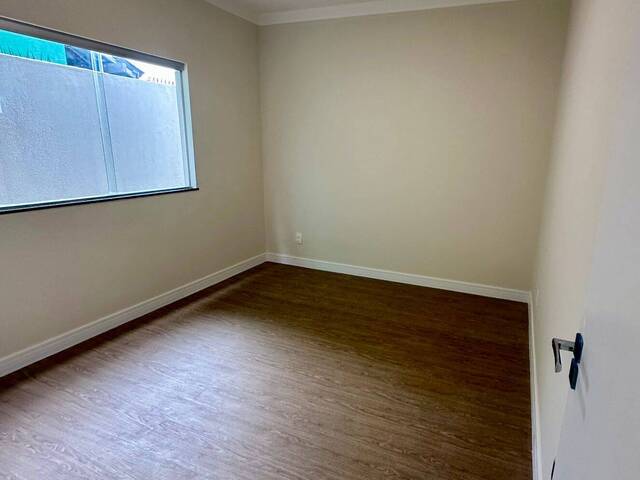 #697 - Casa para Venda em Salvador - BA - 3