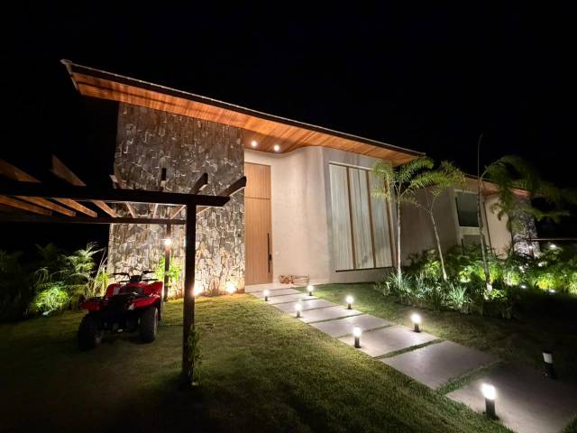 #714 - Casa de Praia para Venda em Mata de São João - BA - 2