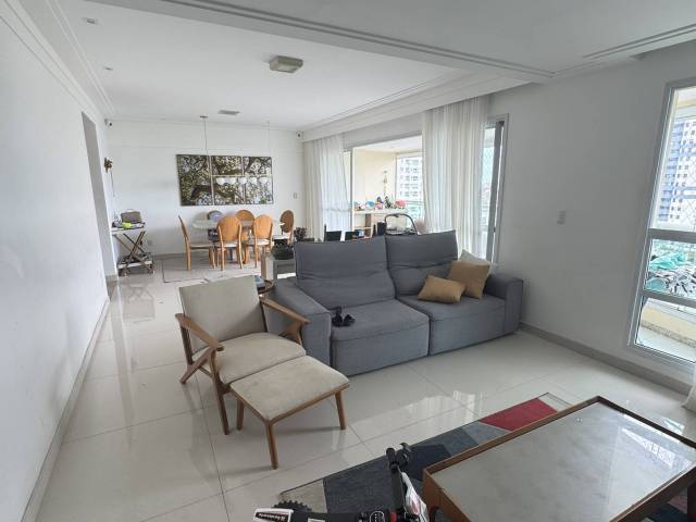 #718 - Apartamento para Venda em Salvador - BA